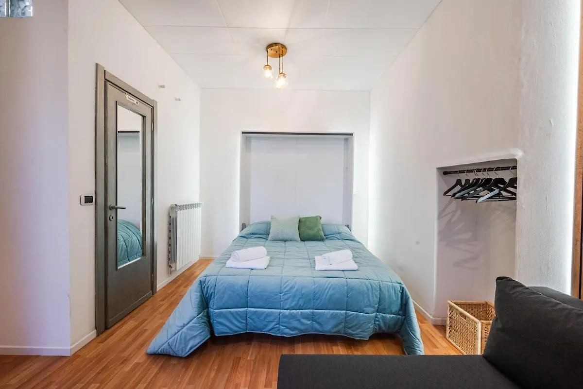 Apartmán In The Heart Of The Navigli - Duomo - Wifi - Ac Milán