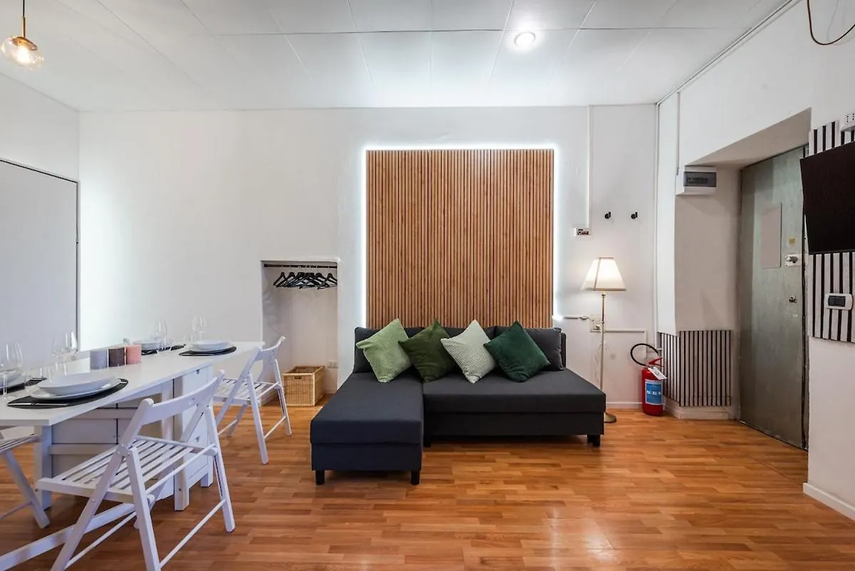 In The Heart Of The Navigli - Duomo - Wifi - Ac Appartement Milaan